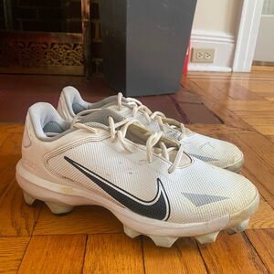 Nike Cz5914-100 size 8 shoe